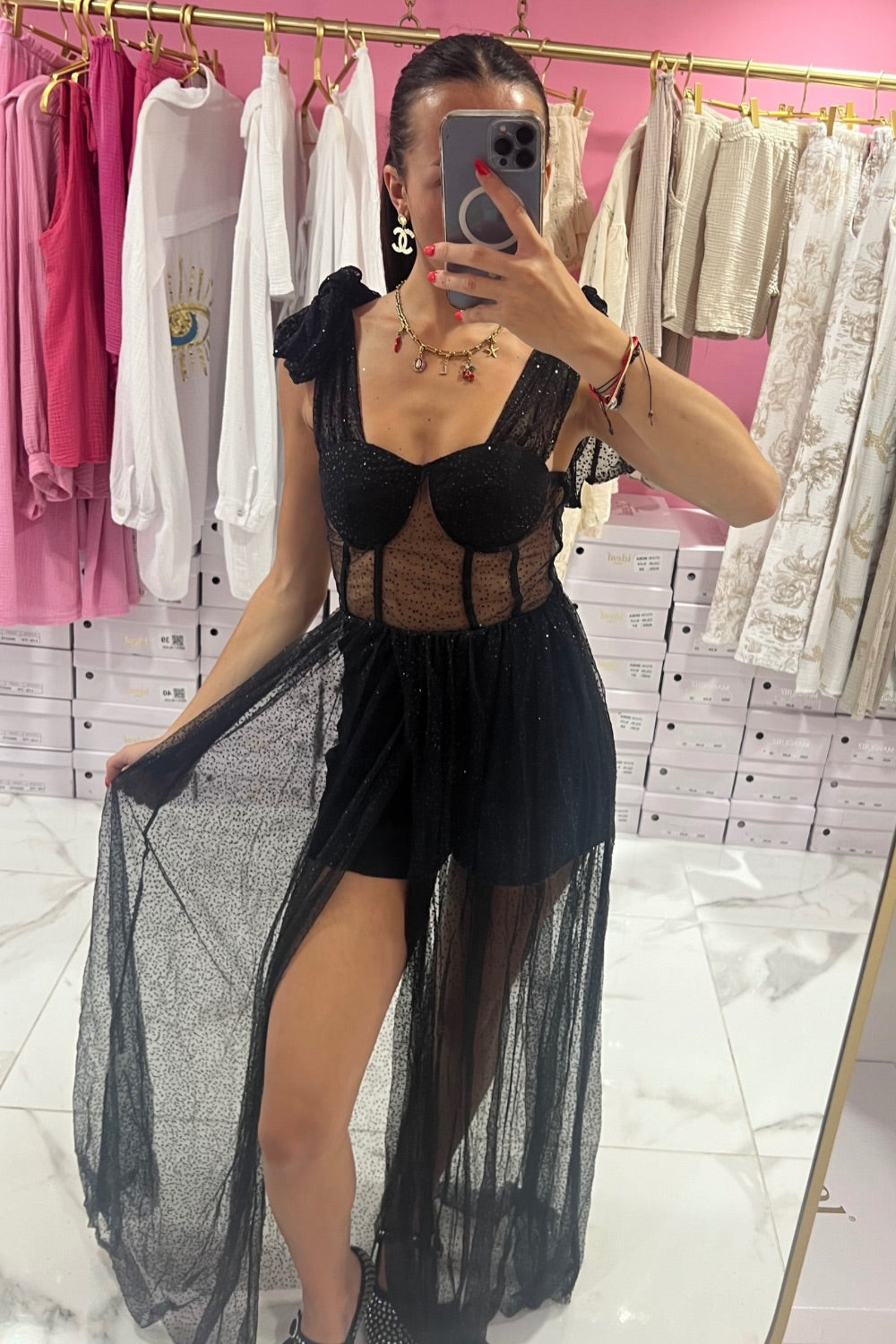 Robe tule VEGAS